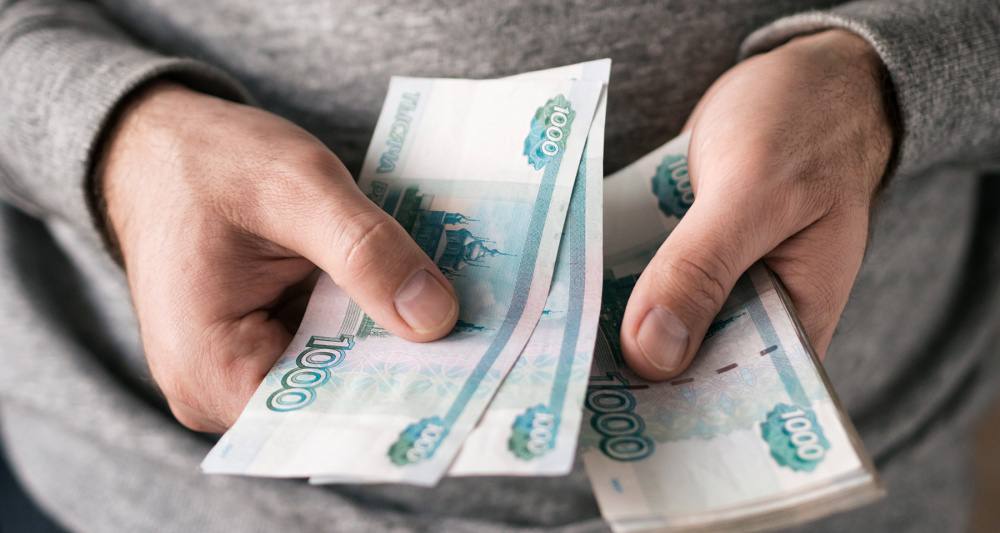 Зарплата женщин в России на треть ниже мужской — выводы исследования