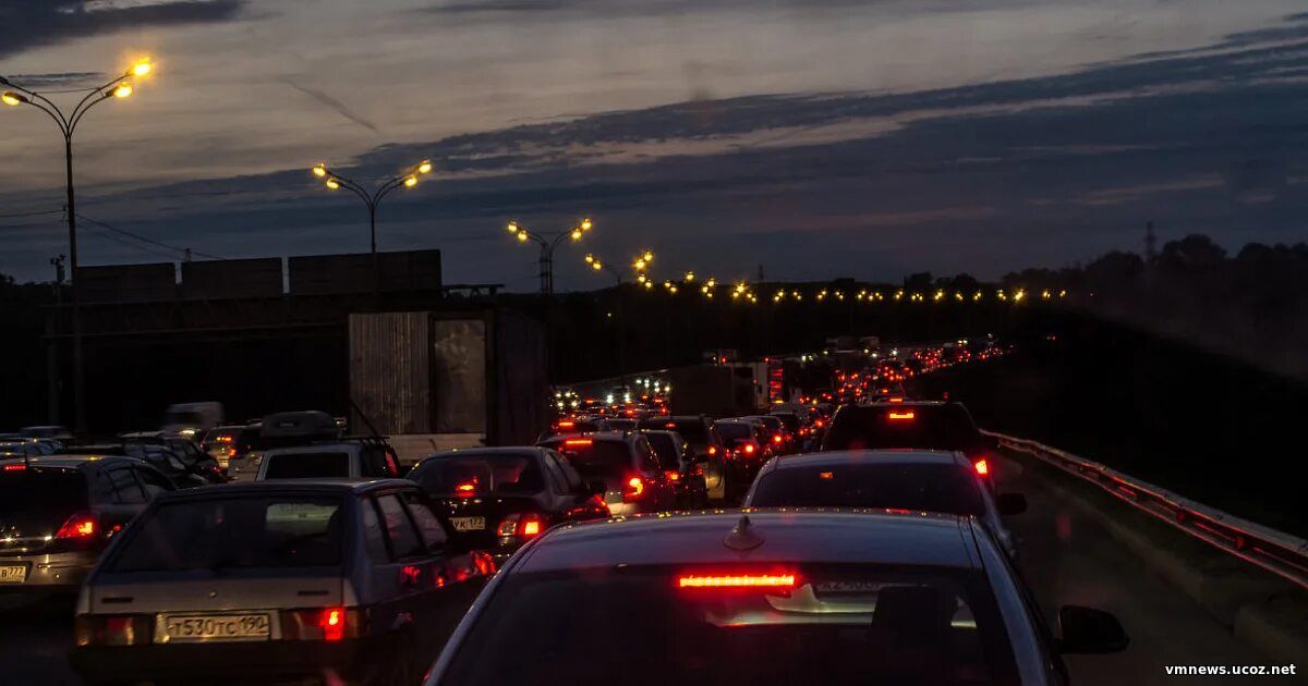 В Москве тестируют светофоры с дублированием сигнала на асфальте