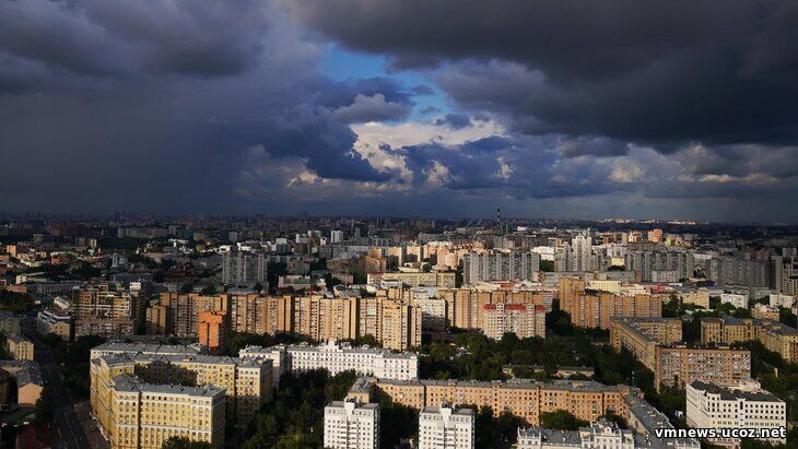 МЧС предупредило о грозе и дожде в Москве