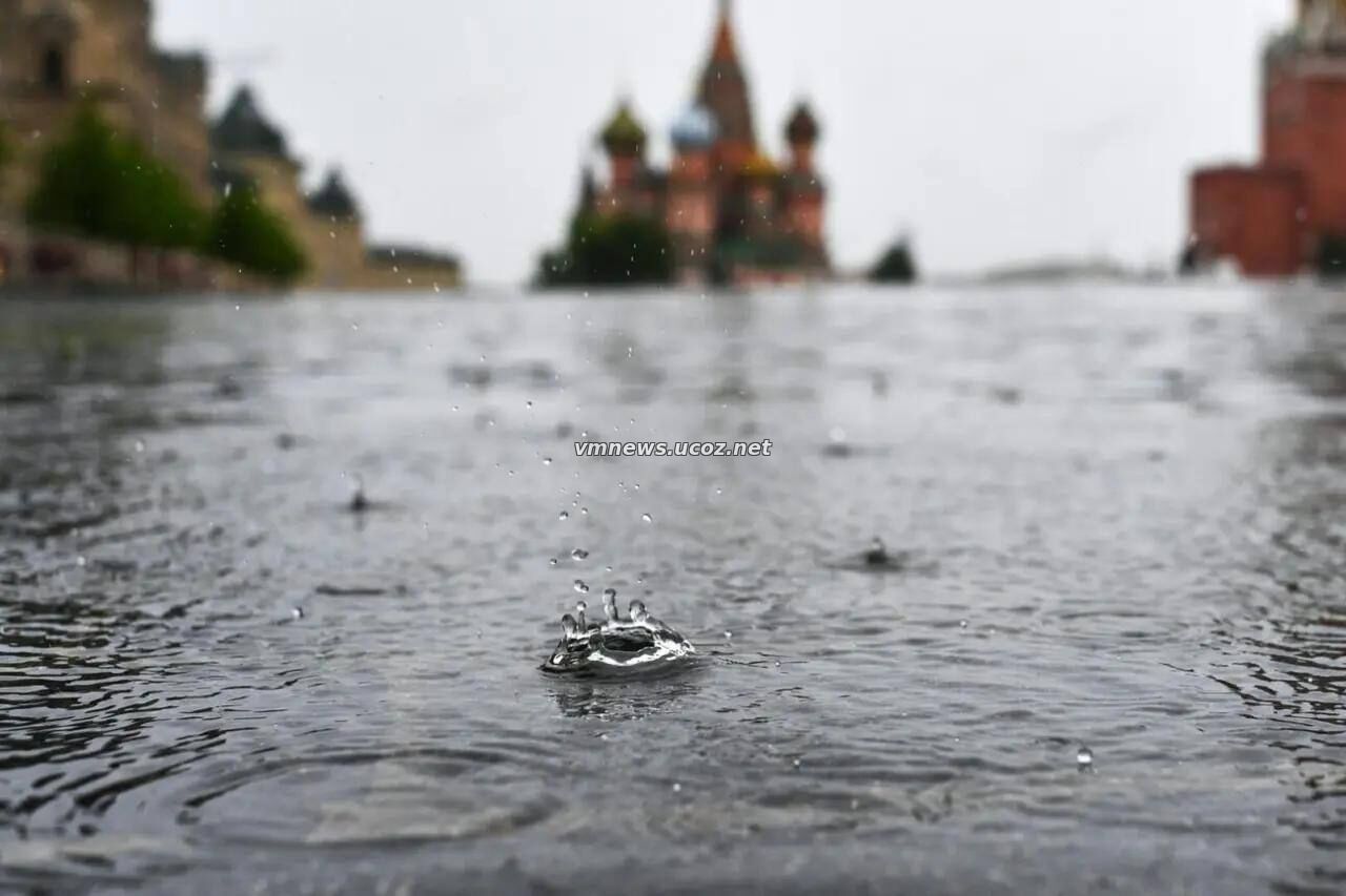 «Жёлтый» уровень опасности из‑за грозы продлён в Москве до вечера