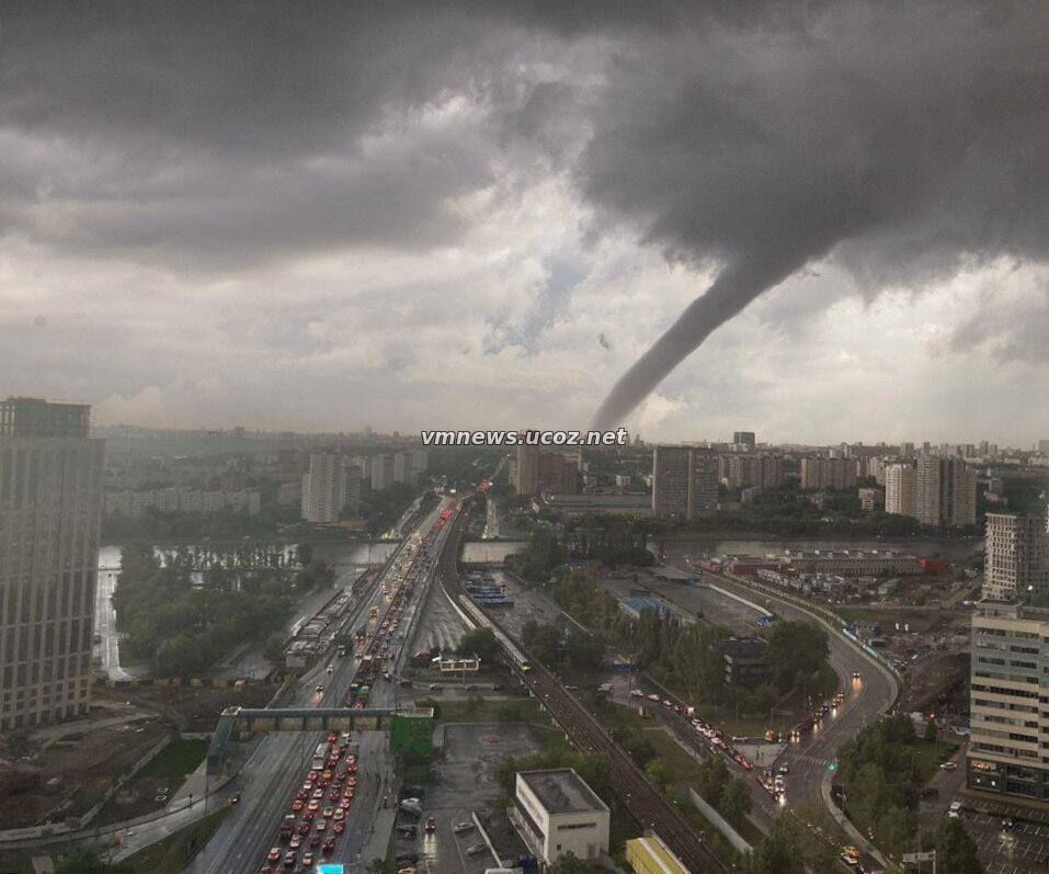 «Москва Сегодня»: Смерч надвигается на Москву