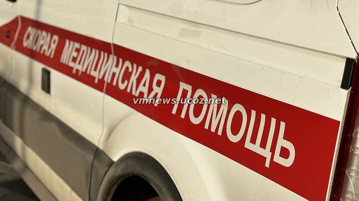 СМИ: Грузовик столкнулся с рейсовым автобусом на Дмитровском шоссе в Москве