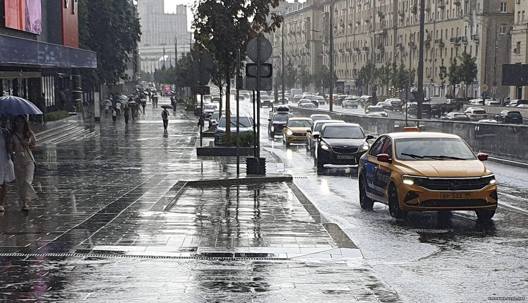 Москвичам предстоит 10 дней дождей почти до конца апреля