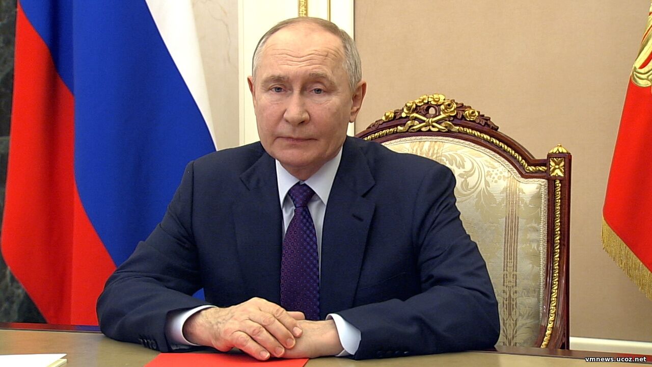 Путин призвал объединить усилия для повышения рождаемости в России