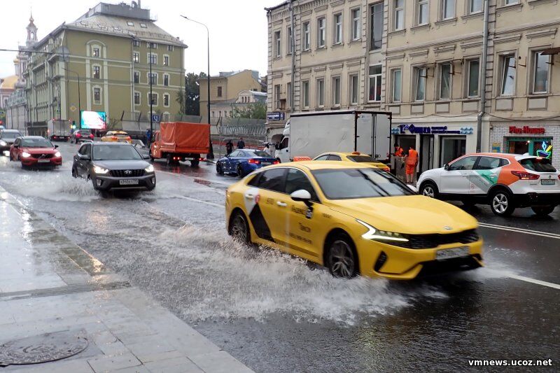 Москву накроют ливни и штормовой ветер в начале следующей недели
